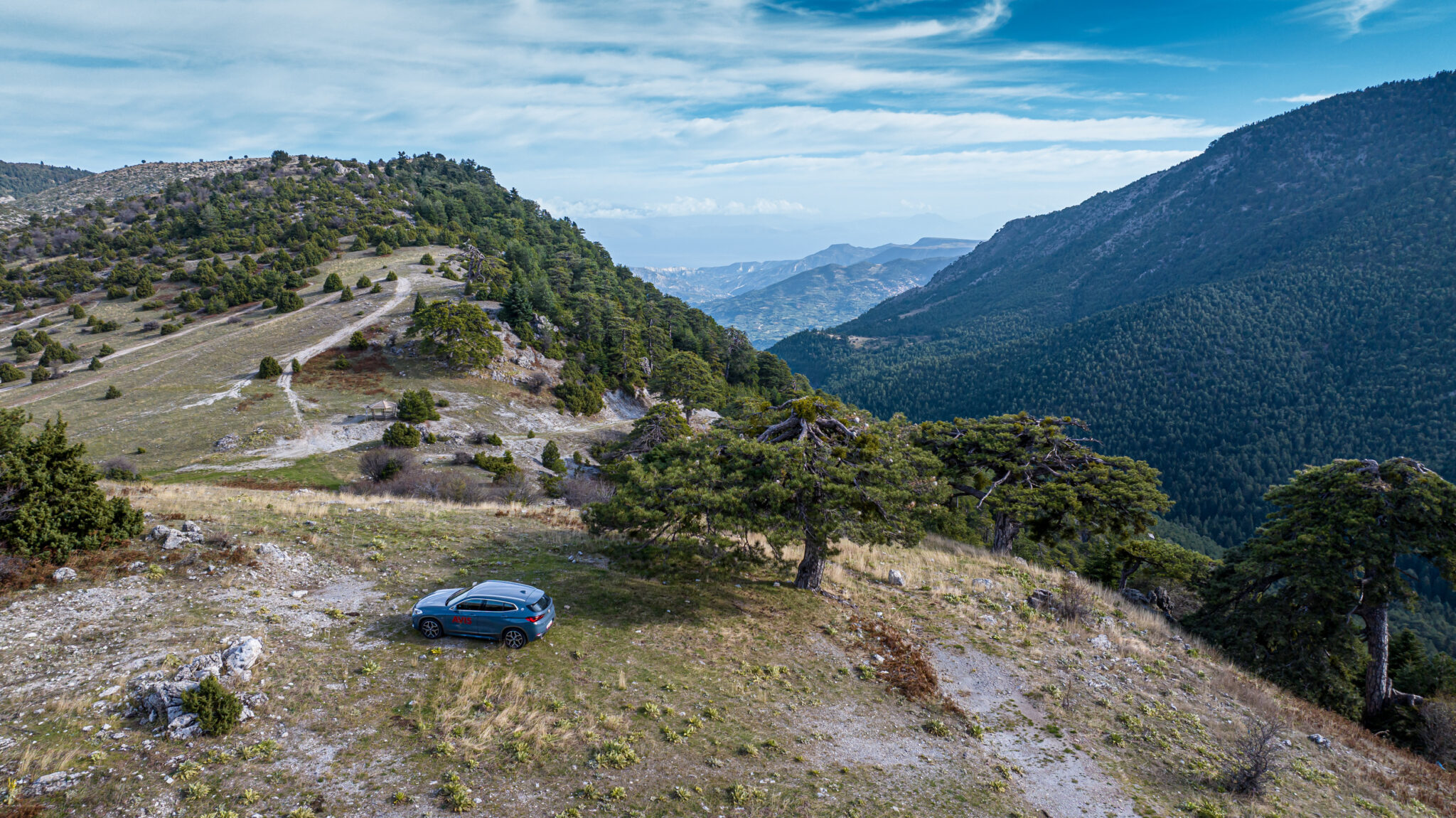 Υπέροχη εμπειρία στην ορεινή Κορινθία: Κατακτώντας την Ζήρεια με νέο SUV
