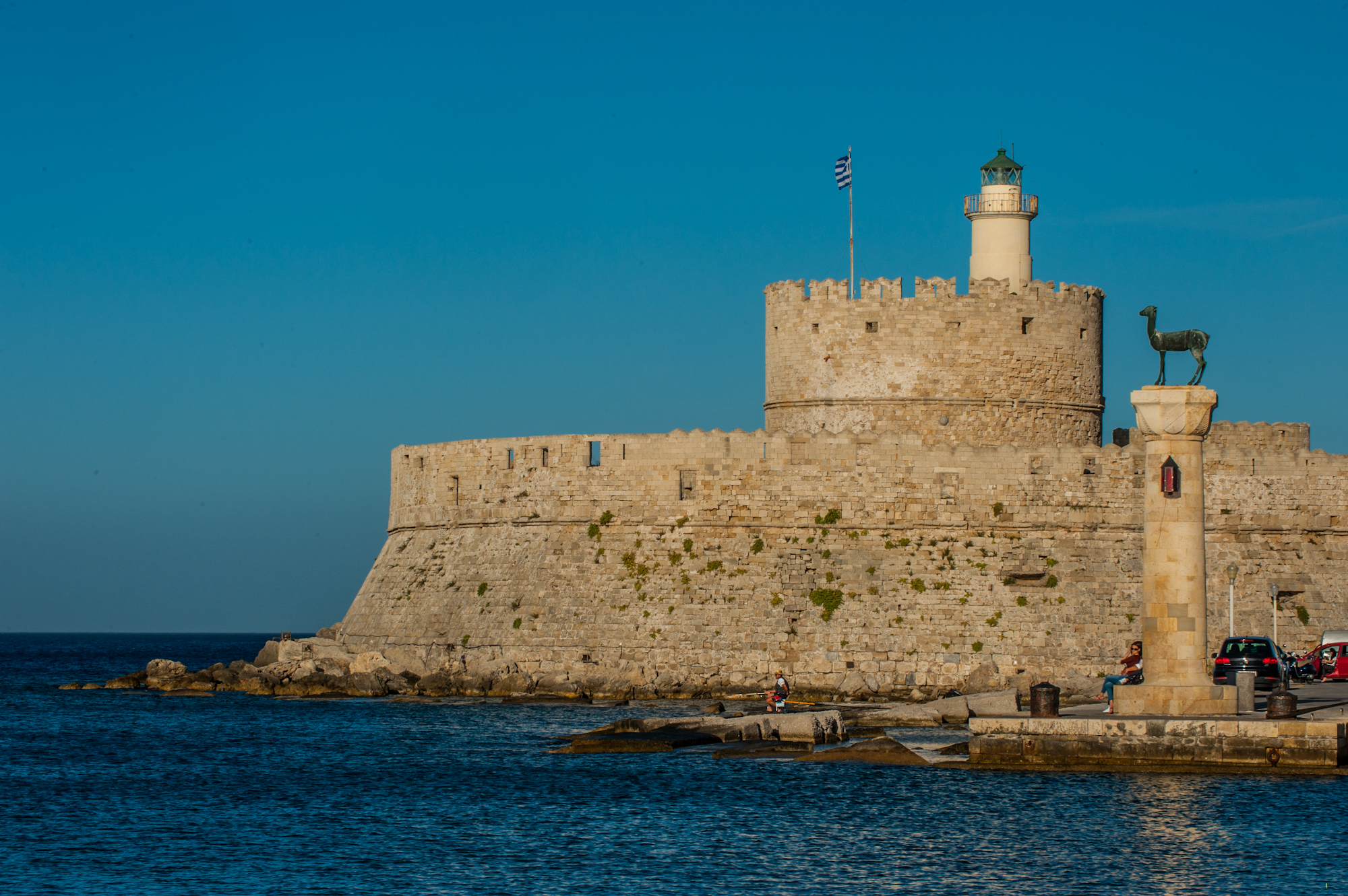 Αναβαθμίζεται ο τουρισμός στην Ελλάδα με νέο ρεκόρ ταξιδιωτών
